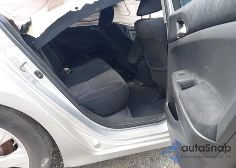 2010 Honda Accord 2.4 Lx z USA, uszkodzony, nr VIN 1HGCP2F37AA100180